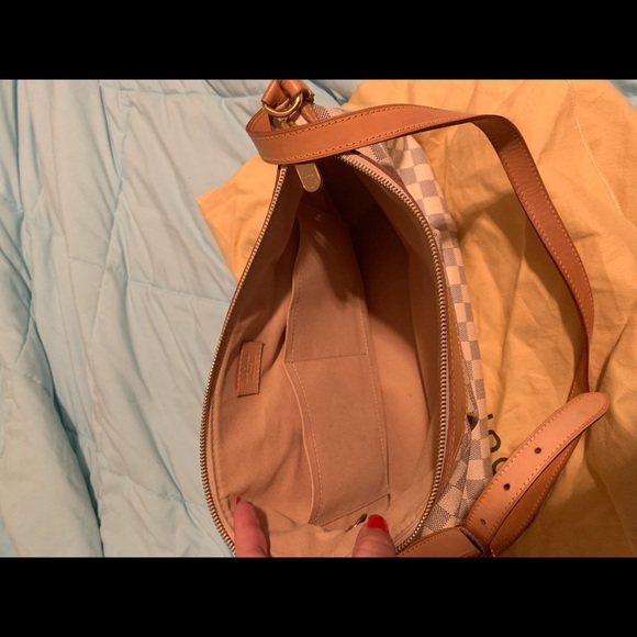 Louis Vuitton Siracusa mm Damier Azur Crossbody - Picture 6 of 7